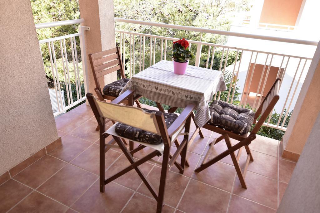 Apartman Sena Vodice Exterior foto