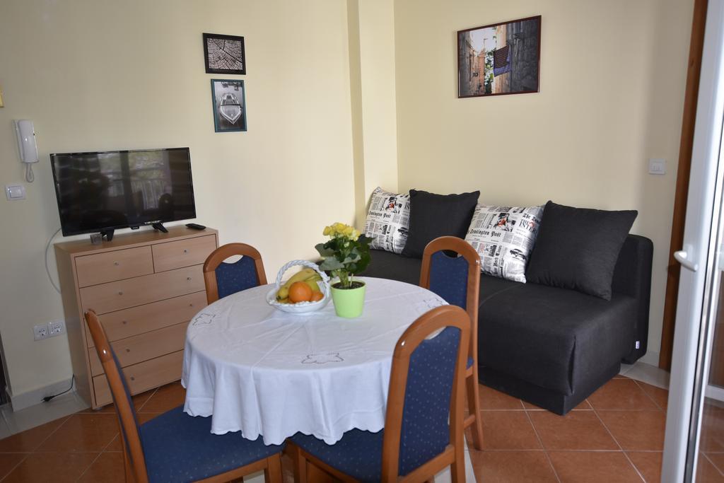 Apartman Sena Vodice Exterior foto